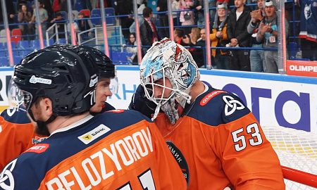 Атмосферное видео матча "Нефтехимик" - "Локомотив"