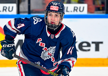 Timur Makarov signed his first professional contract