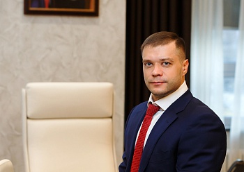 Timur Shigabutdinov is a Chairman of the Board of Directors of the Hockey Club "Neftekhimik"