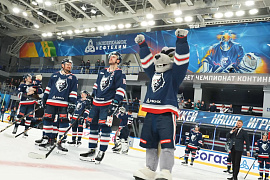 Атмосферное видео матча "Нефтехимик" - "Динамо" (Москва) Атмосферное видео матча "Нефтехимик" - "Динамо" (Москва)