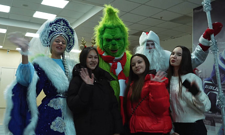 Атмосферное видео матча "Нефтехимик" - "Торпедо"