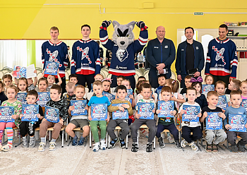 «Реактор» побывал в гостях у малышей