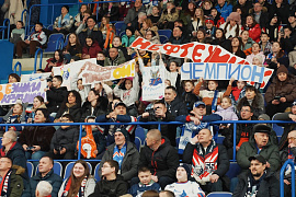 Атмосферное видео Сильного матча "Нефтехимик" - "Спартак"