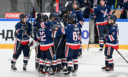 "Реактор" - "Красноярскими Рысями" "Реактор" - "Красноярскими Рысями"