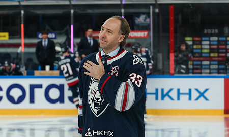 "Нефтехимик" - "Динамо" (Москва)