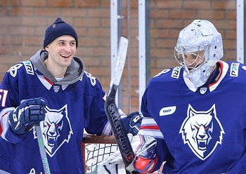 Neftekhimik players held a master class for young hockey players in Zainsk