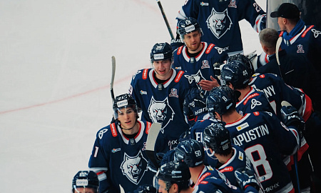 Атмосферное видео матча "Нефтехимик" - "Автомобилист"